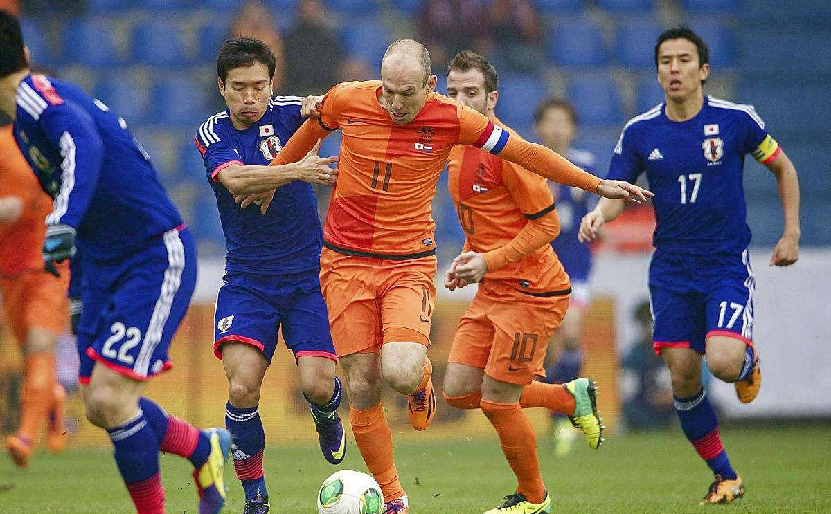 乐鱼体育网站入口-关于欧预赛积分榜榜首球队崭露头角的信息